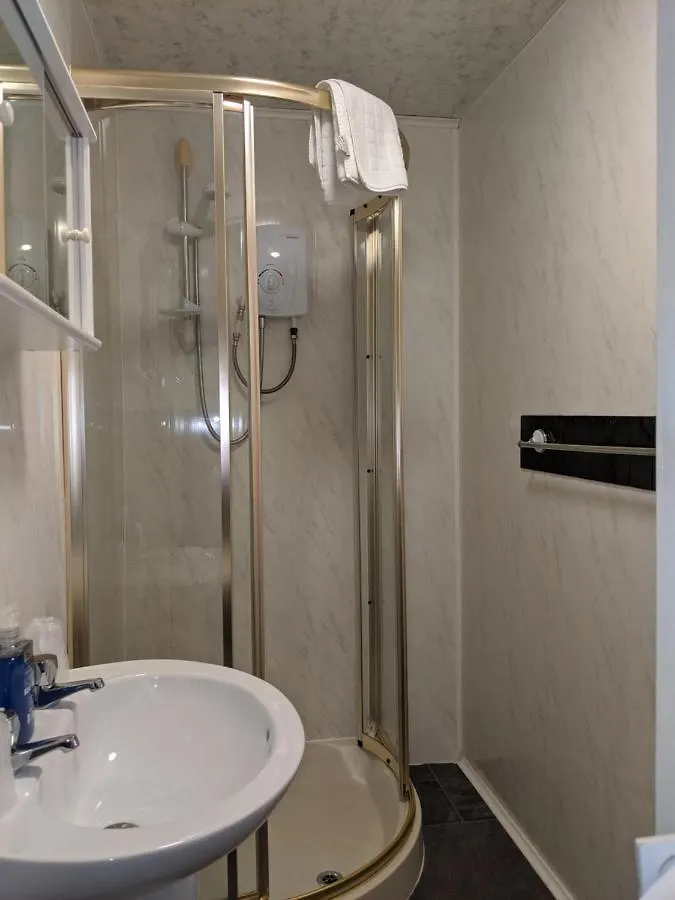 The New Guilderoy Hotel Блэкпул