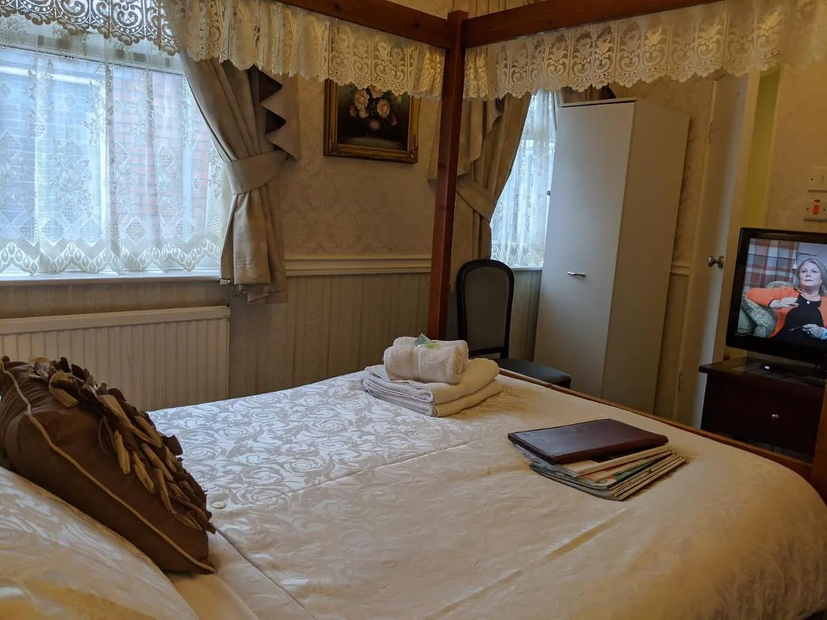 The New Guilderoy Hotel Blackpool